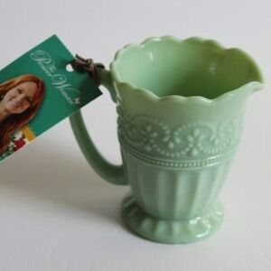 Pioneer Woman Timeless Beauty Creamer